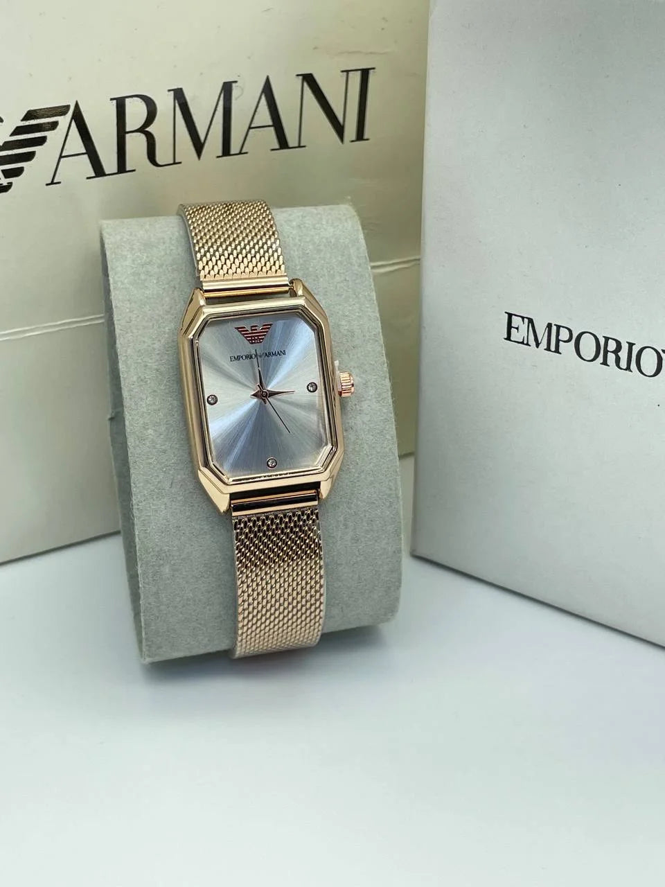 Emporio Armani - EA0028