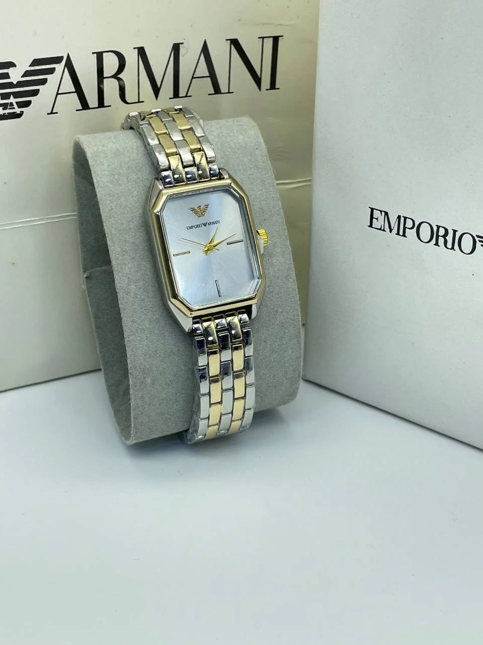 Emporio Armani - EA0035