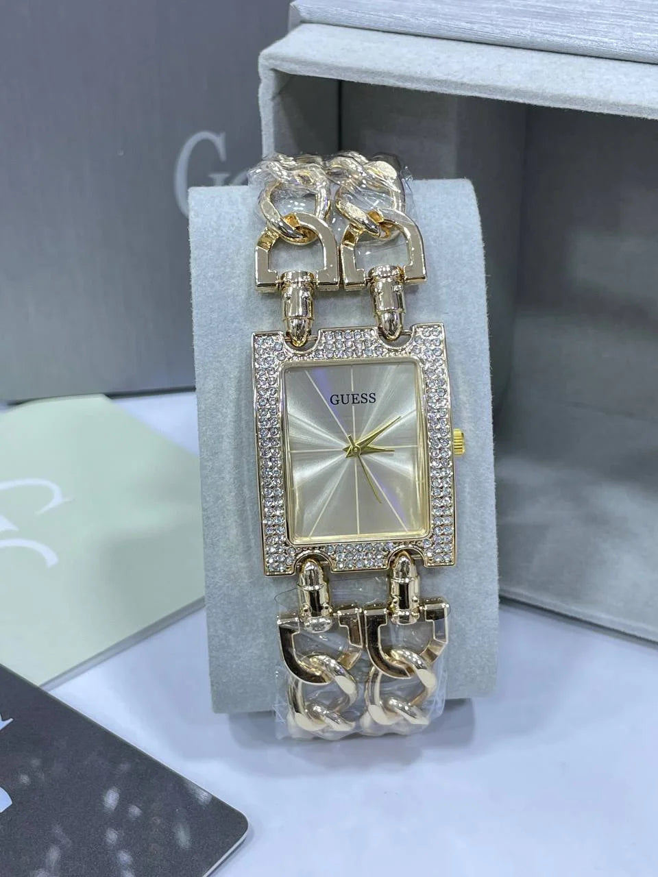 Montre GUESS - MG0005