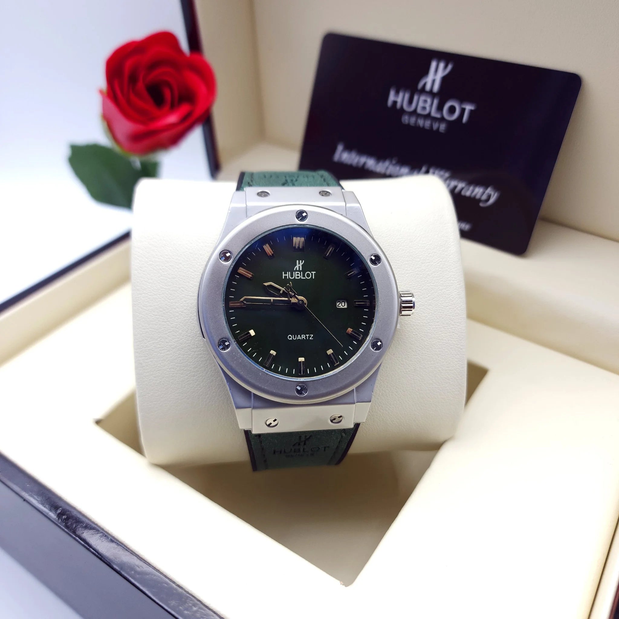 Montre Hublot Classic Fusion Homme - MH0016