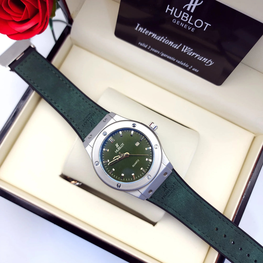 Montre Hublot Classic Fusion Homme - MH0016