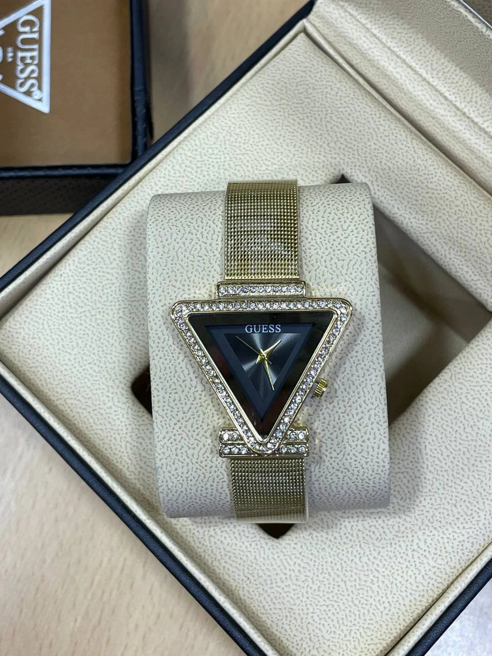 Montre GUESS - MG0001