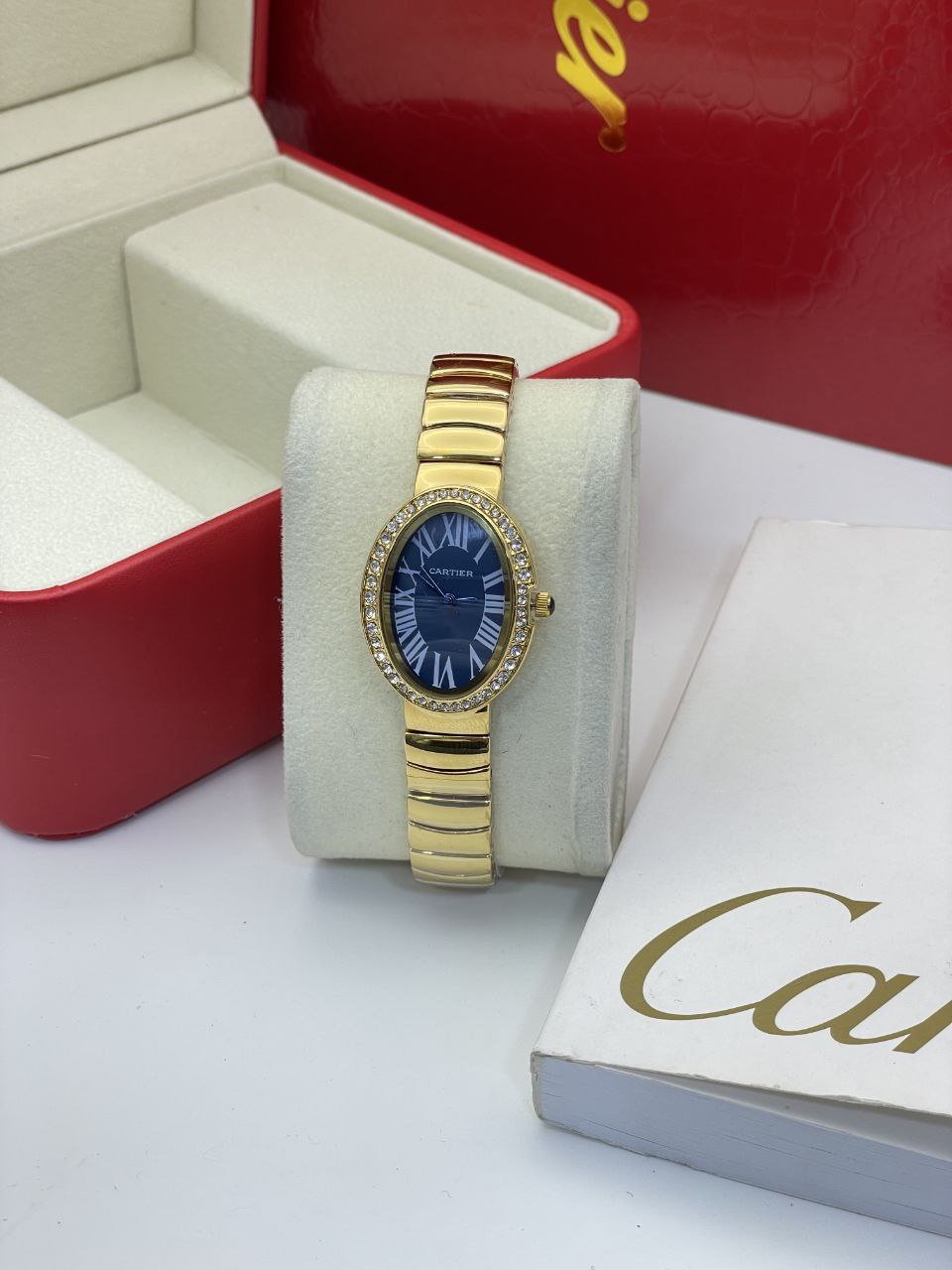 Montre Cartier Baignoire : Luxe et Éclat - CB0025