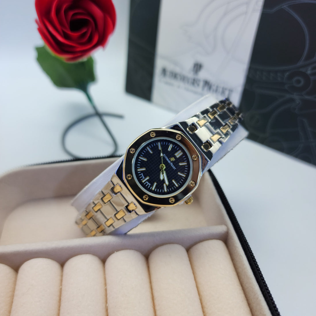 Montres Audemars Piguet : Raffinement et Modernité - AE0013